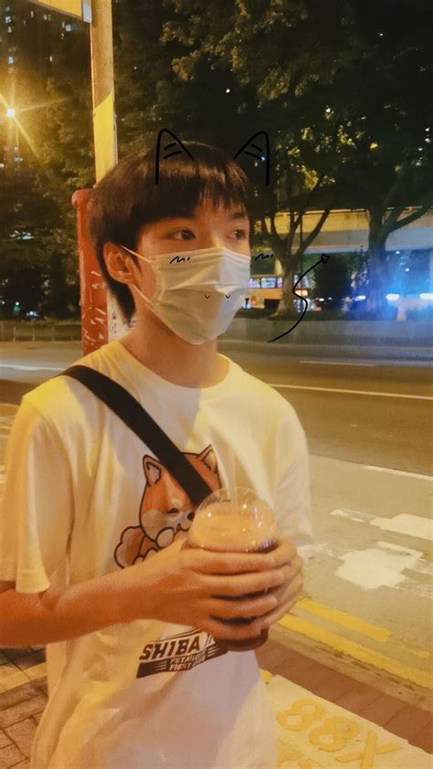 洛洛 @mxkksy.